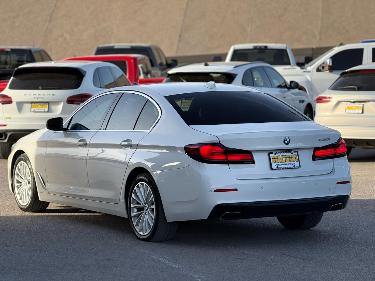 BMW 5 Series 530i Sedan 2021