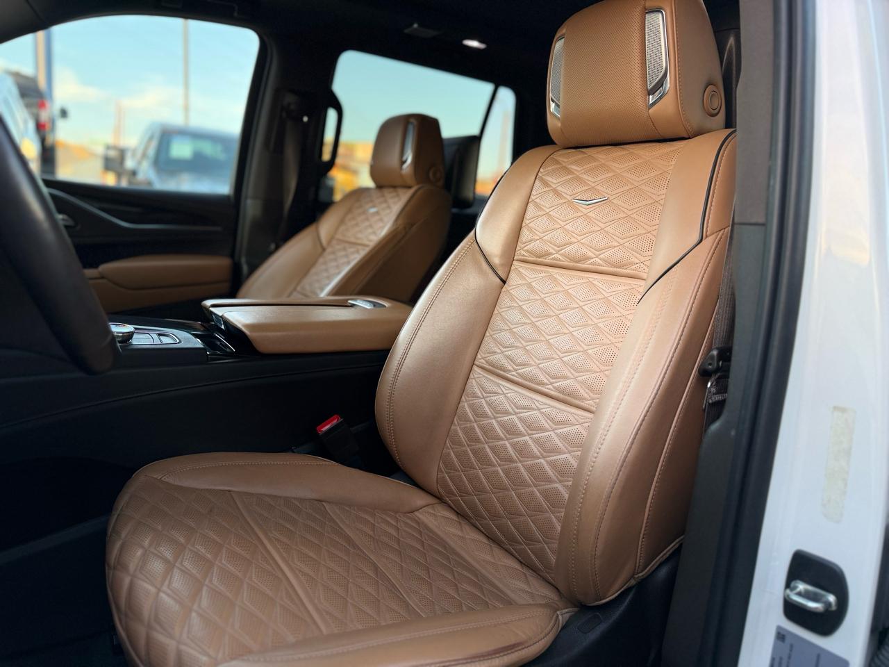 Cadillac Escalade 4WD 4dr Sport 2021