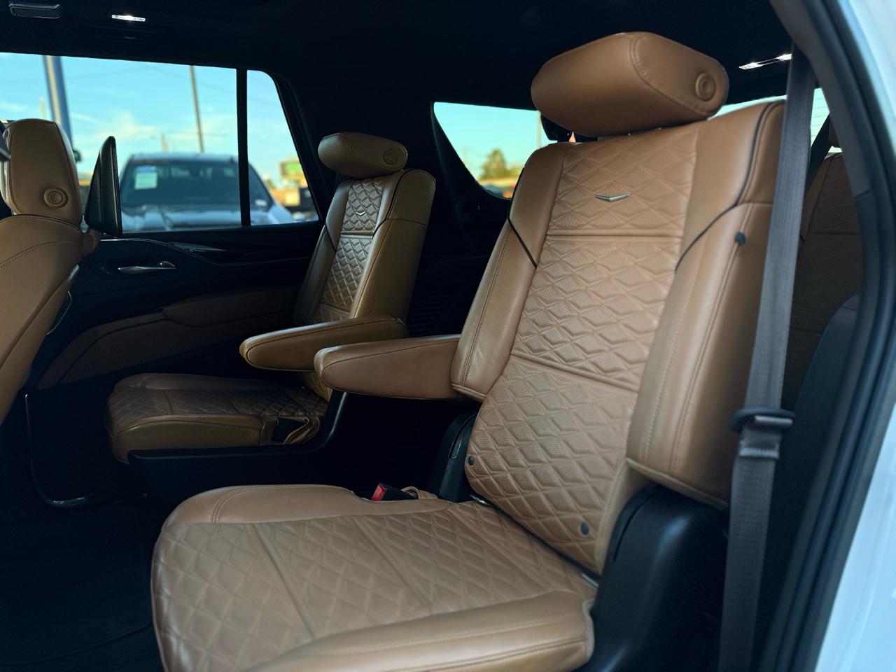 Cadillac Escalade 4WD 4dr Sport 2021