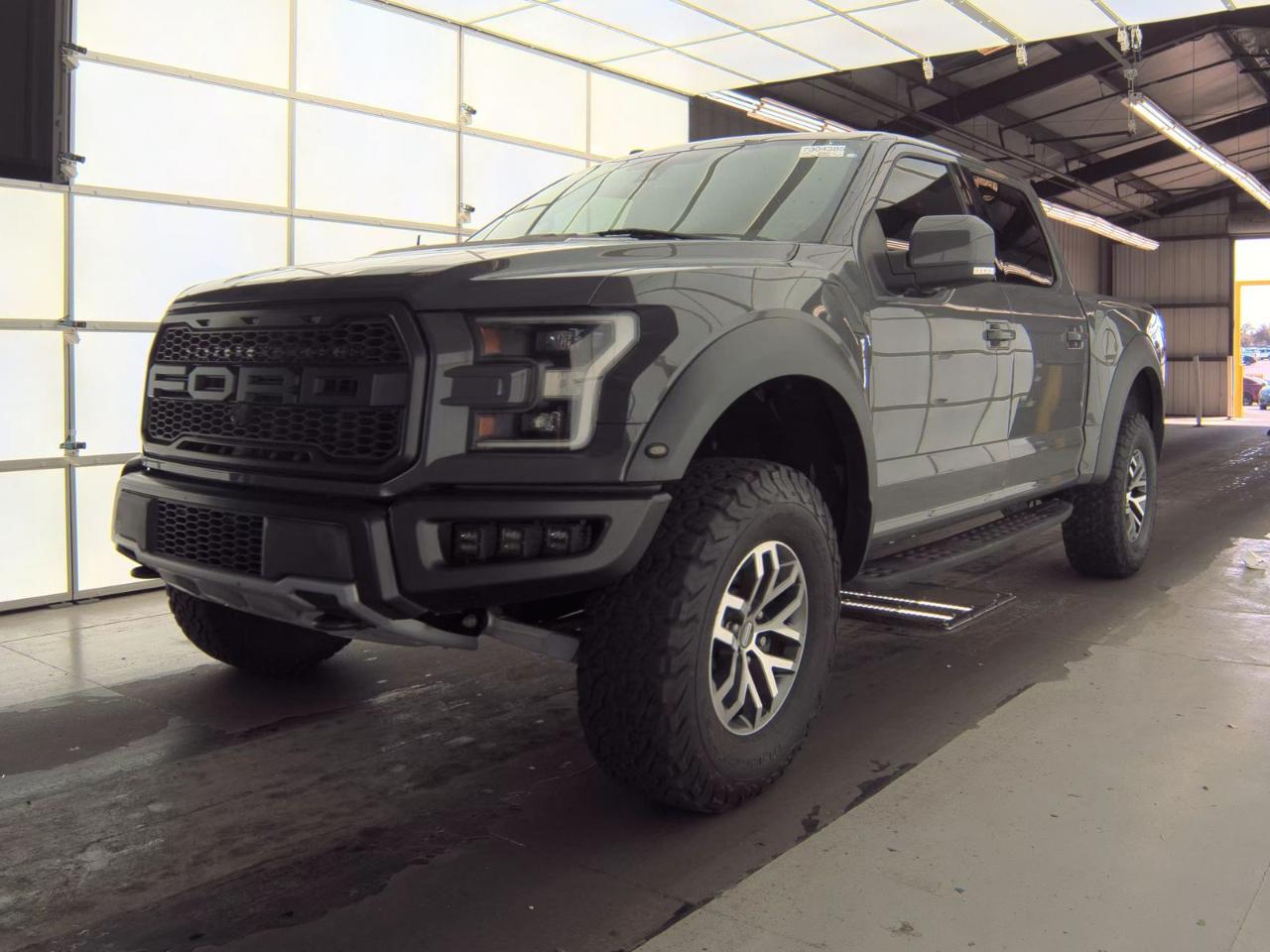 Ford F-150 Raptor 4WD SuperCrew 5.5' Box 2018