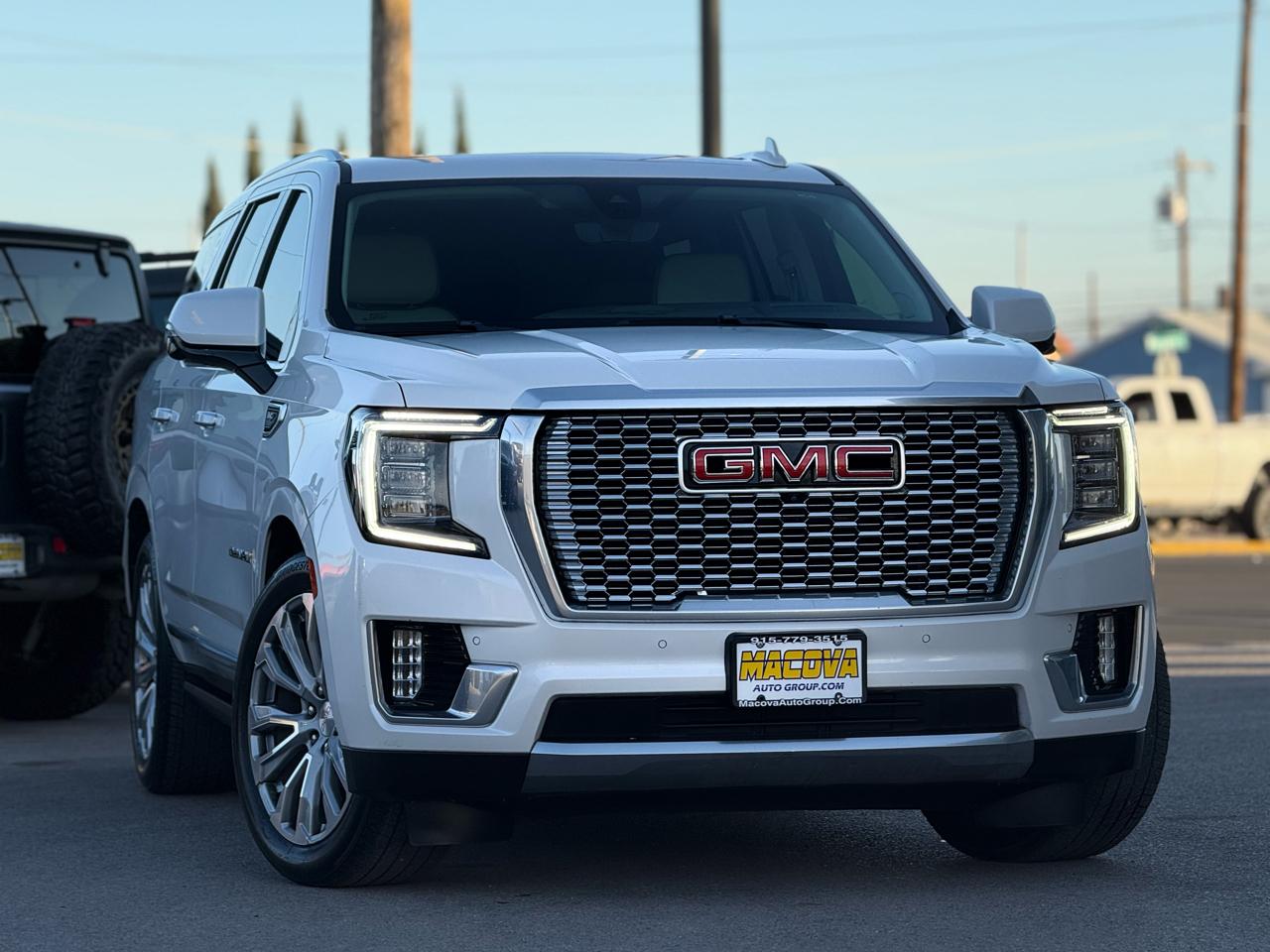 GMC Yukon 4WD 4dr Denali 2022