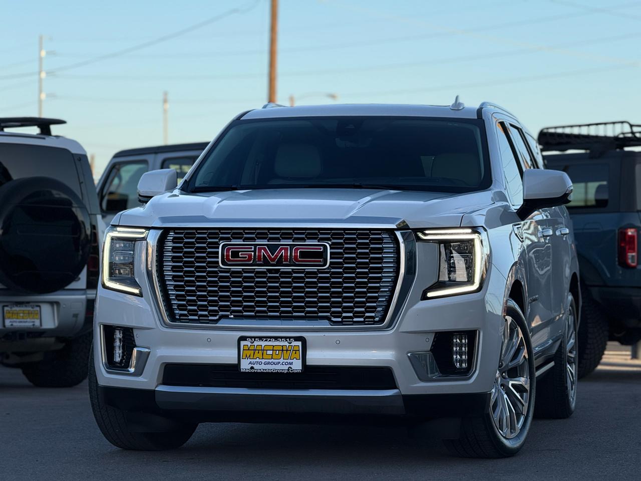 GMC Yukon 4WD 4dr Denali 2022