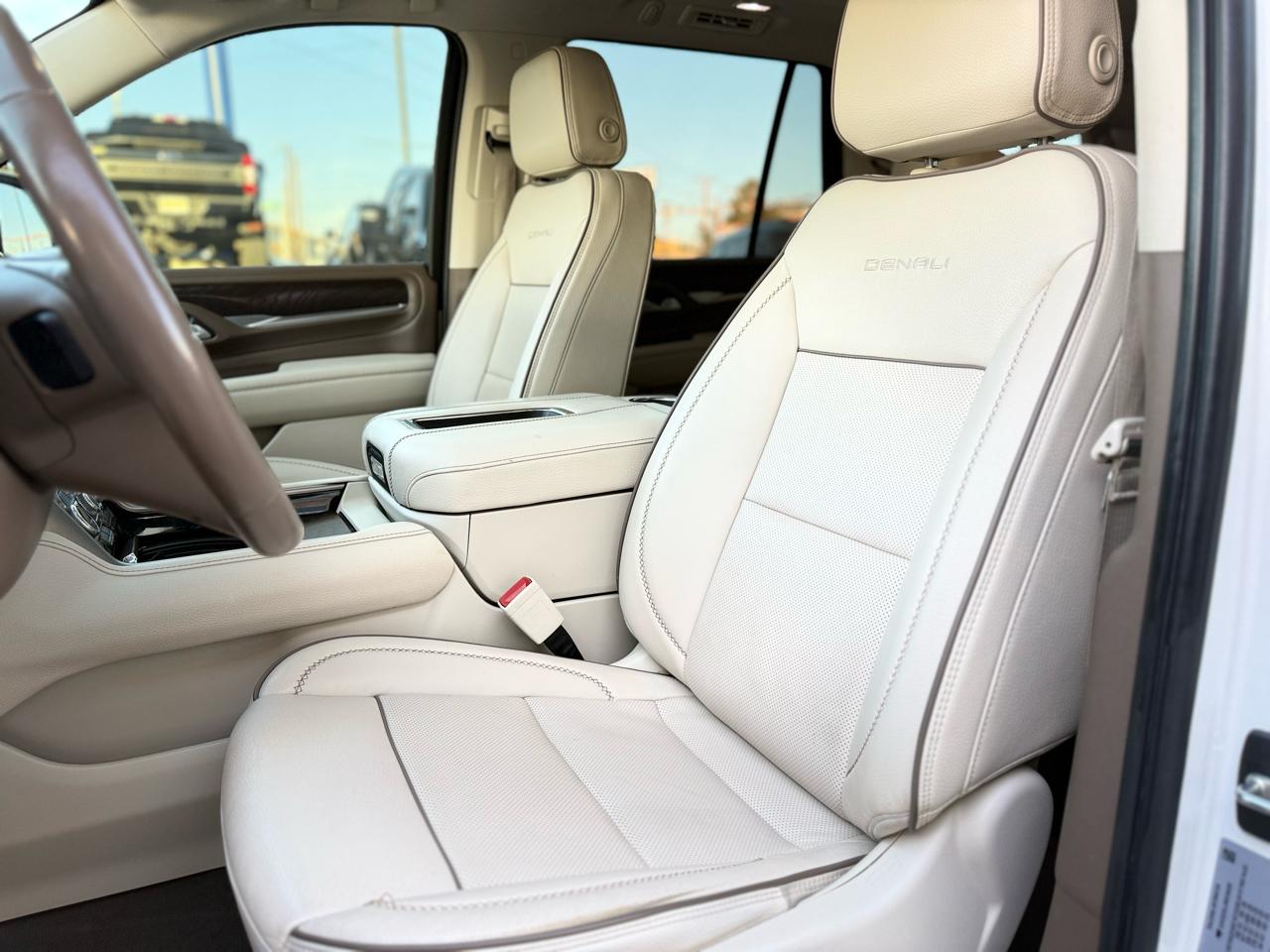 GMC Yukon 4WD 4dr Denali 2022