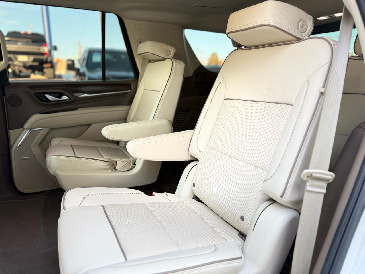 GMC Yukon 4WD 4dr Denali 2022