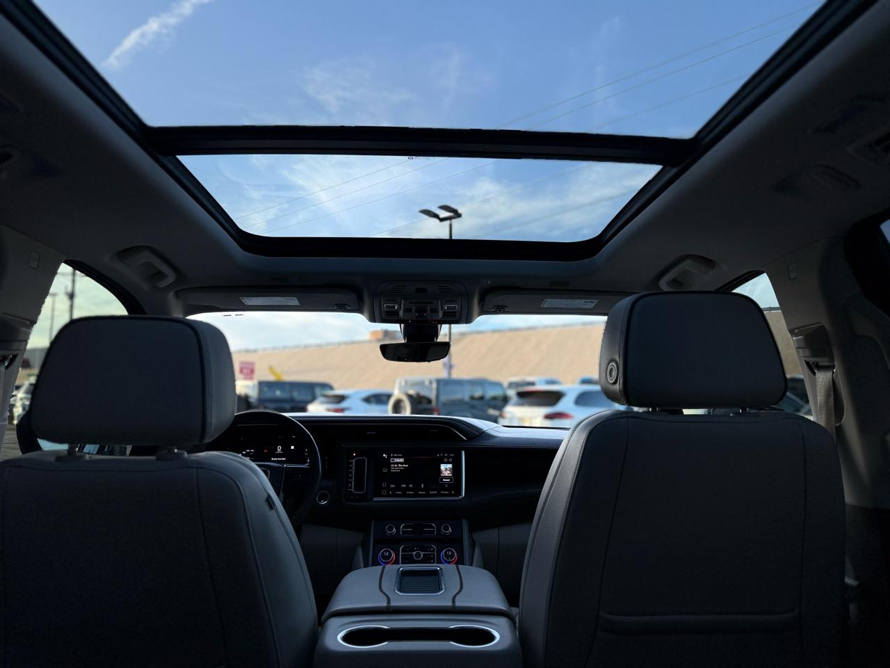 GMC Yukon 4WD 4dr Denali 2022