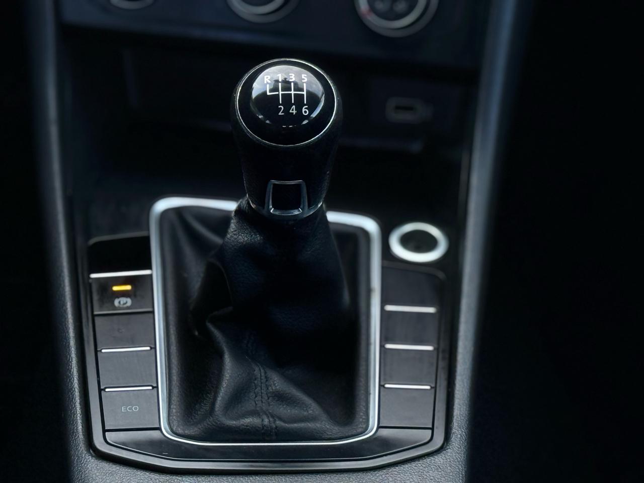 Volkswagen Jetta S Manual w/SULEV 2019