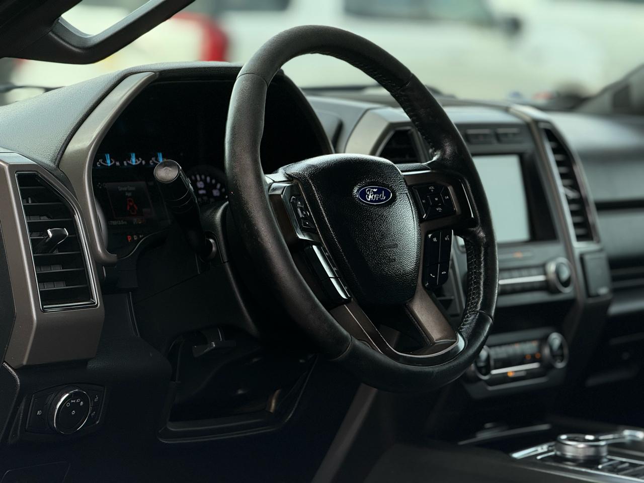 Ford Expedition XLT 4x2 2019