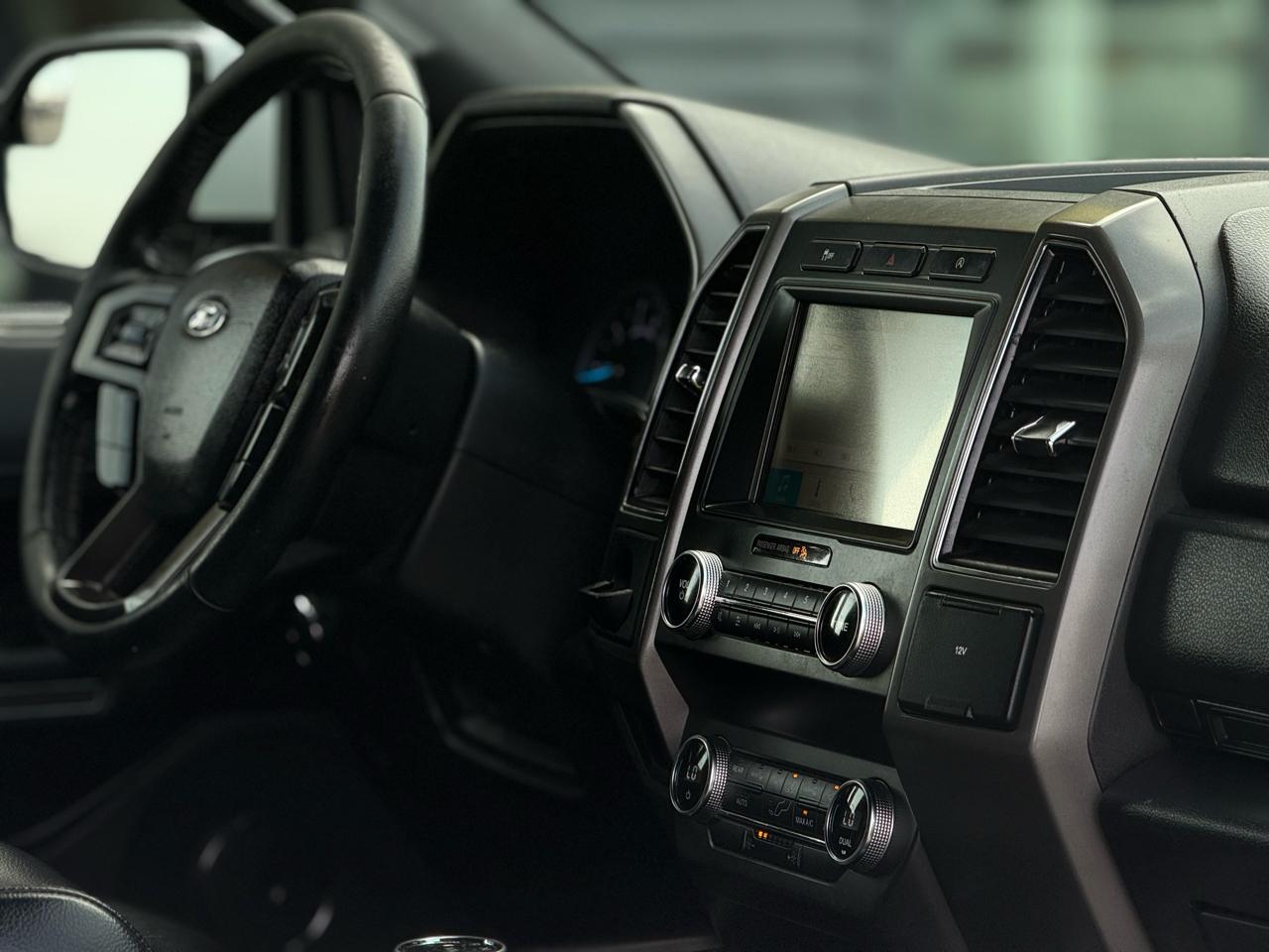 Ford Expedition XLT 4x2 2019