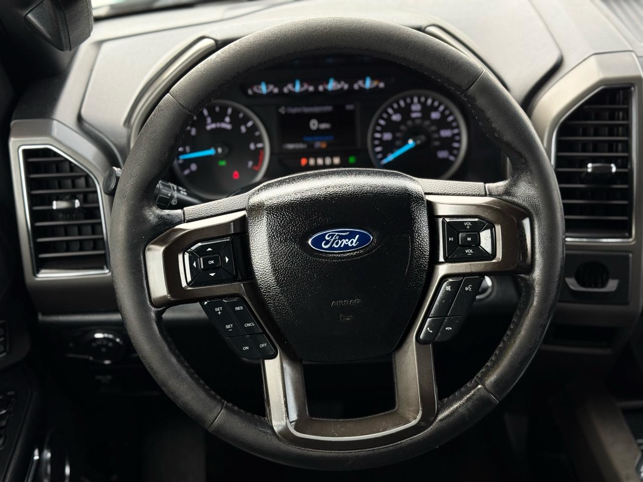 Ford Expedition XLT 4x2 2019