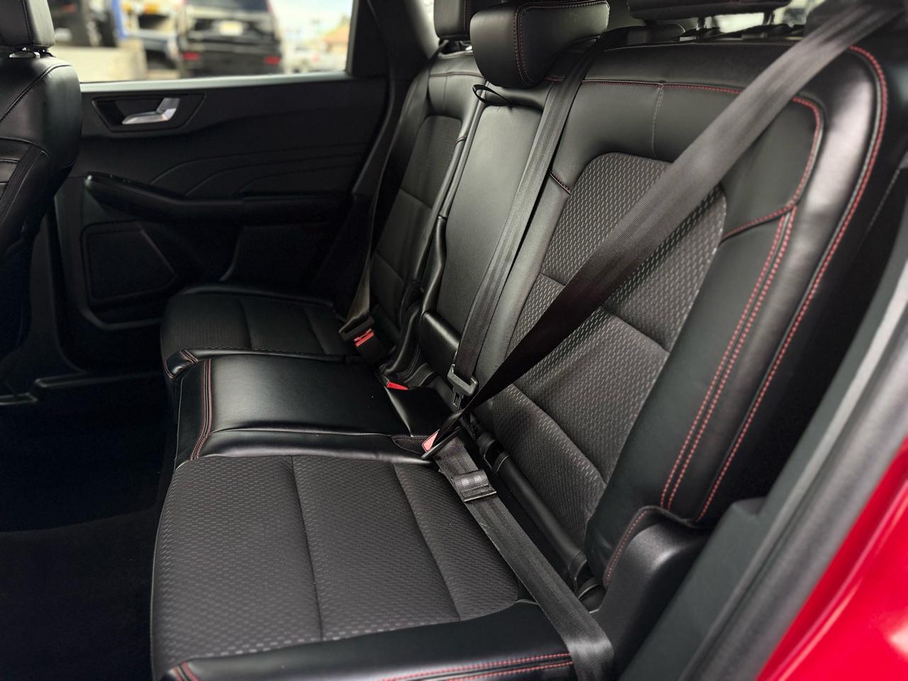 Ford Escape ST-Line AWD 2025