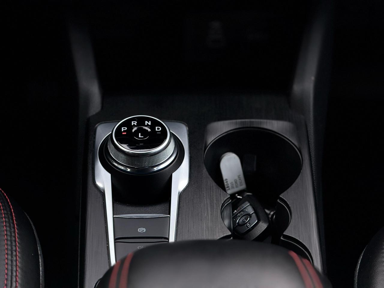 Ford Escape ST-Line AWD 2025