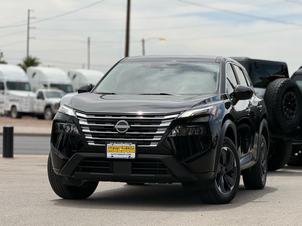 Nissan Rogue FWD SV 2024