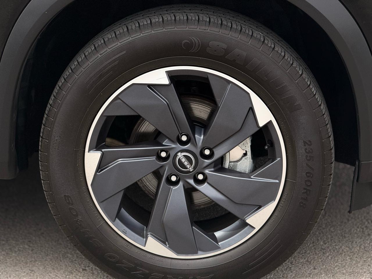 Nissan Rogue FWD SV 2024