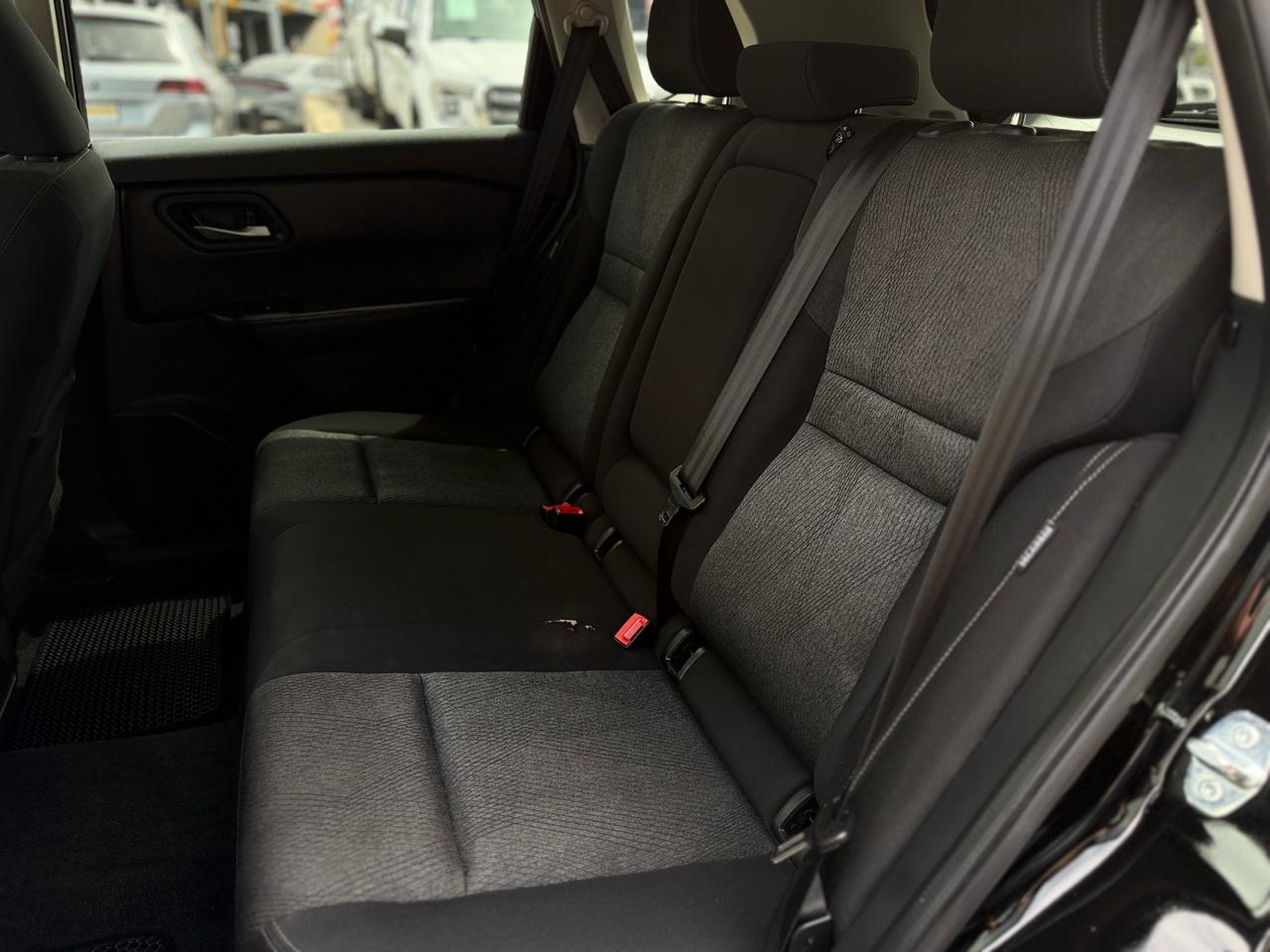 Nissan Rogue FWD SV 2024