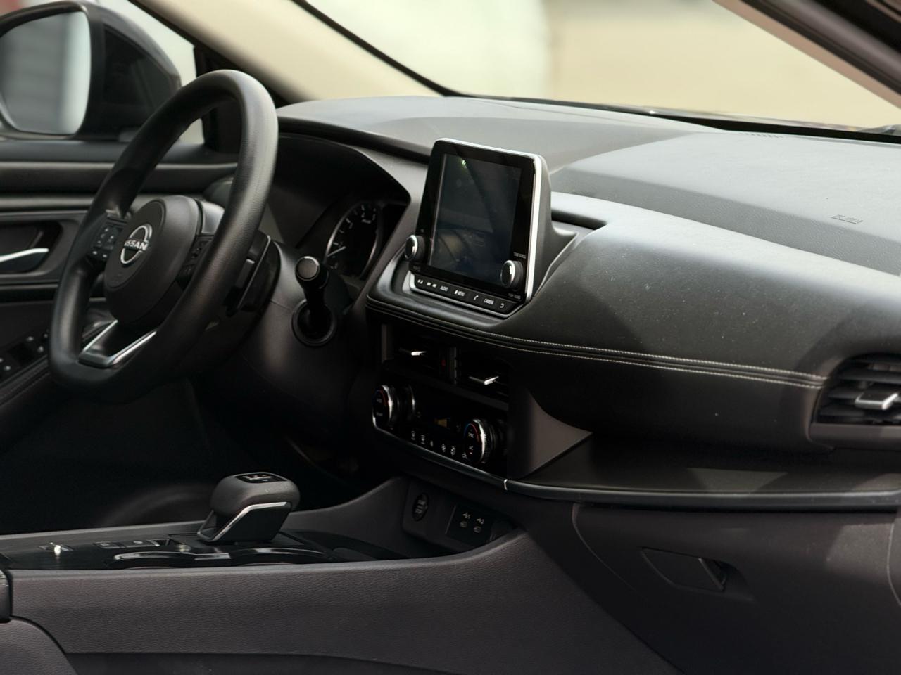 Nissan Rogue FWD SV 2024