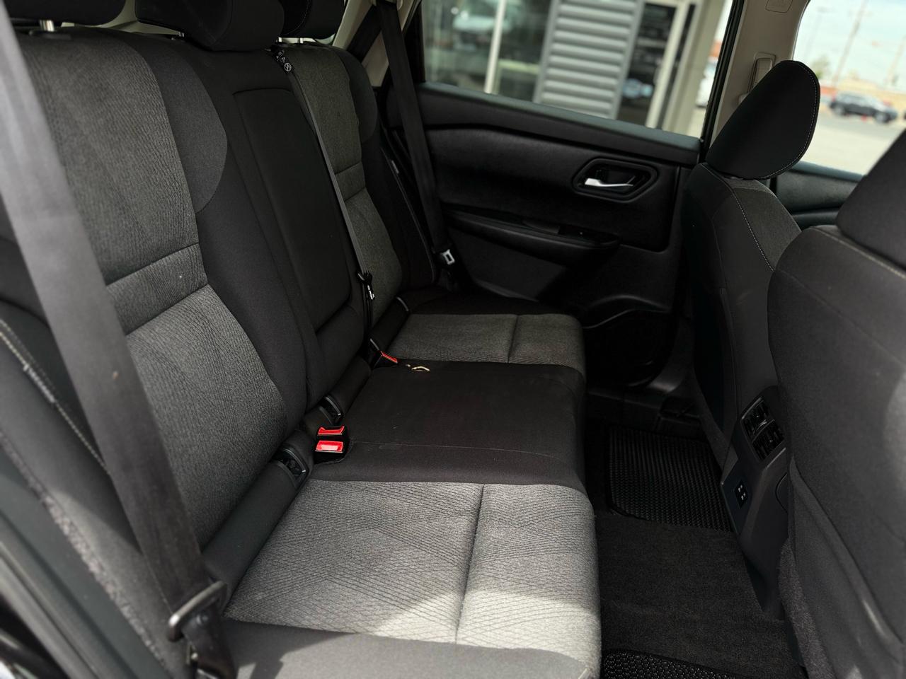 Nissan Rogue FWD SV 2024
