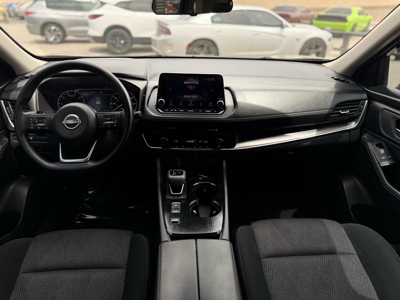 Nissan Rogue FWD SV 2024
