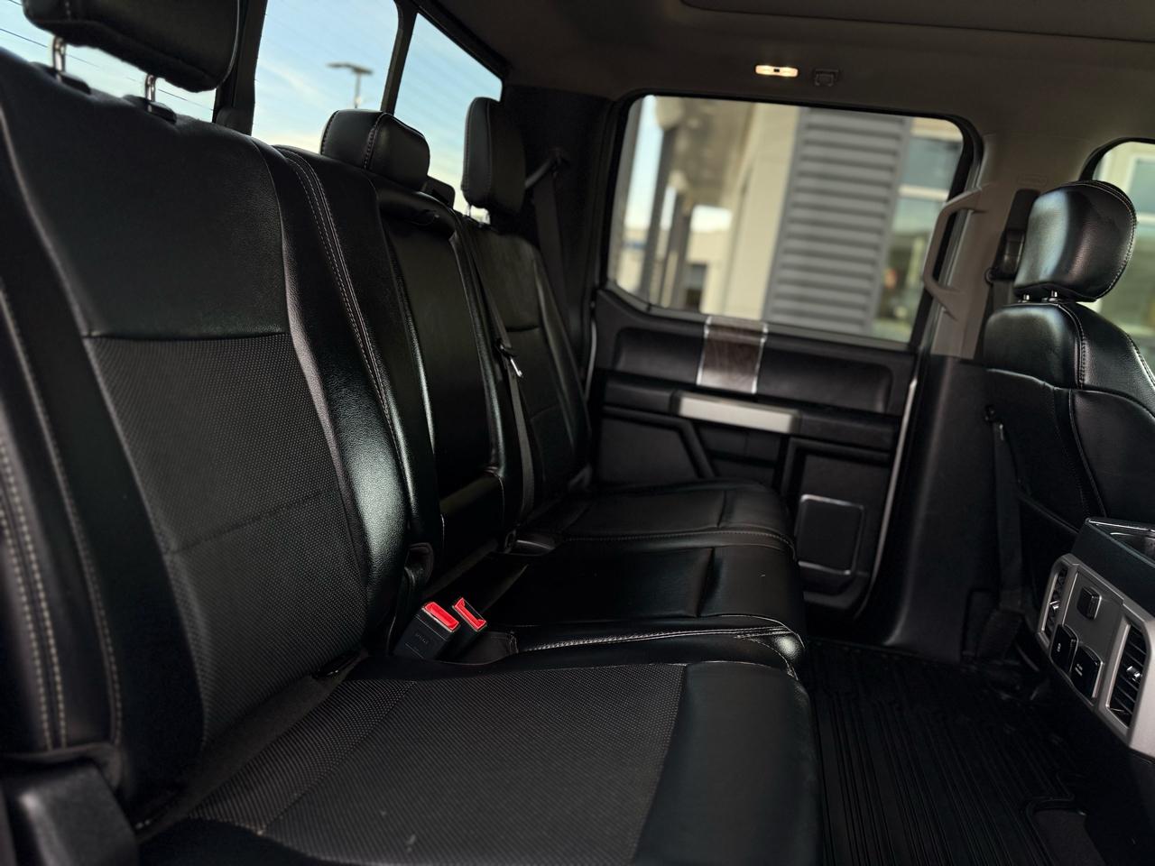 Ford Super Duty F-250 SRW Lariat 4WD Crew Cab 8' Box 2019