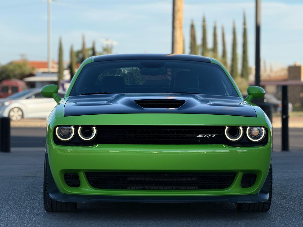 Dodge Challenger 2dr Cpe SRT Hellcat 2015