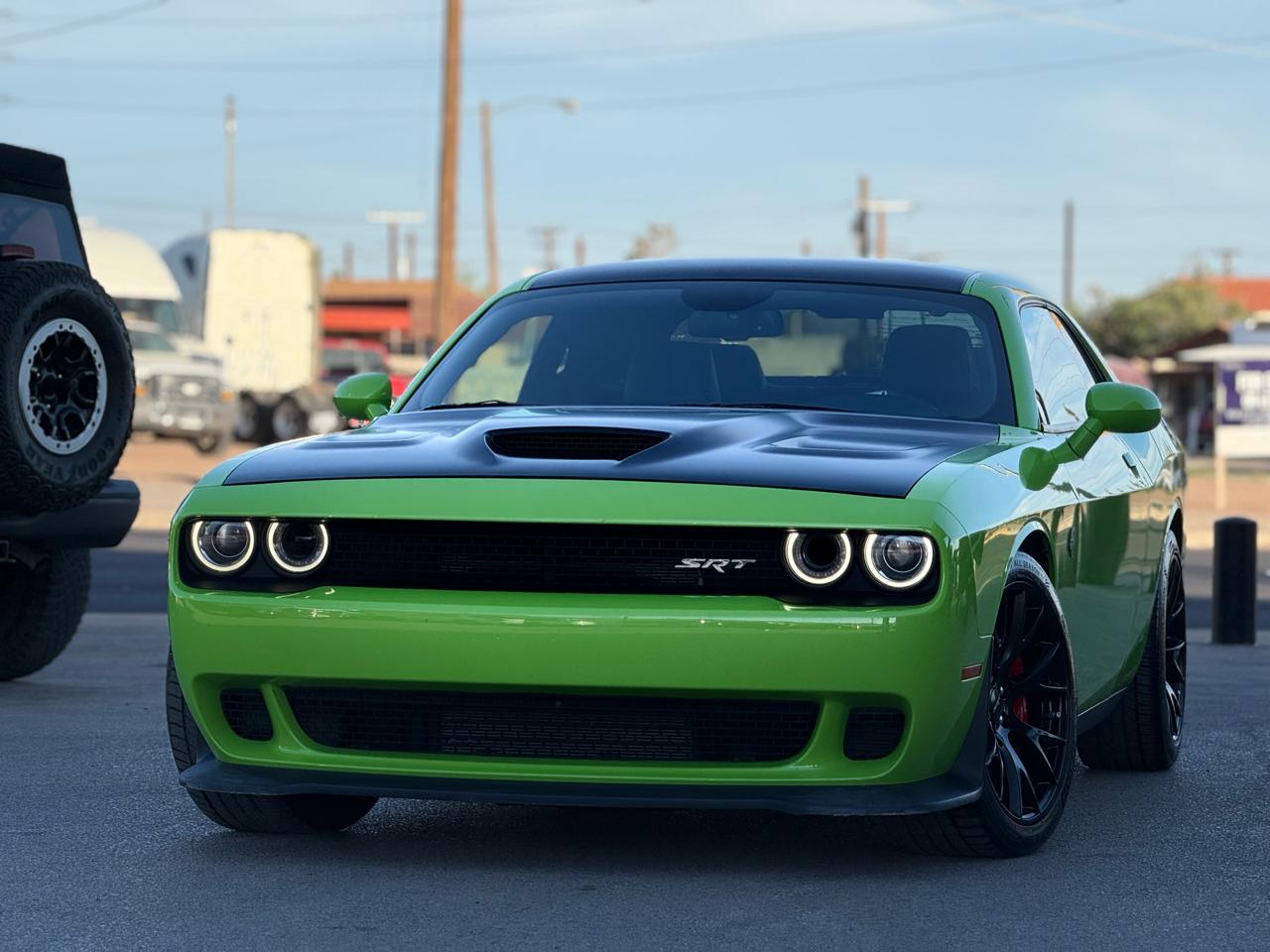 Dodge Challenger 2dr Cpe SRT Hellcat 2015