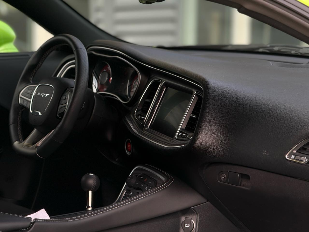 Dodge Challenger 2dr Cpe SRT Hellcat 2015