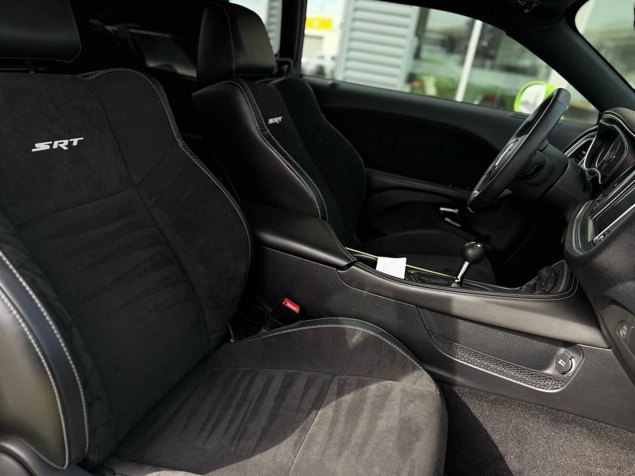 Dodge Challenger 2dr Cpe SRT Hellcat 2015