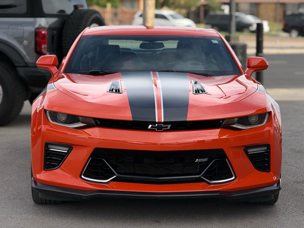 Chevrolet Camaro 2dr Cpe 2SS 2018