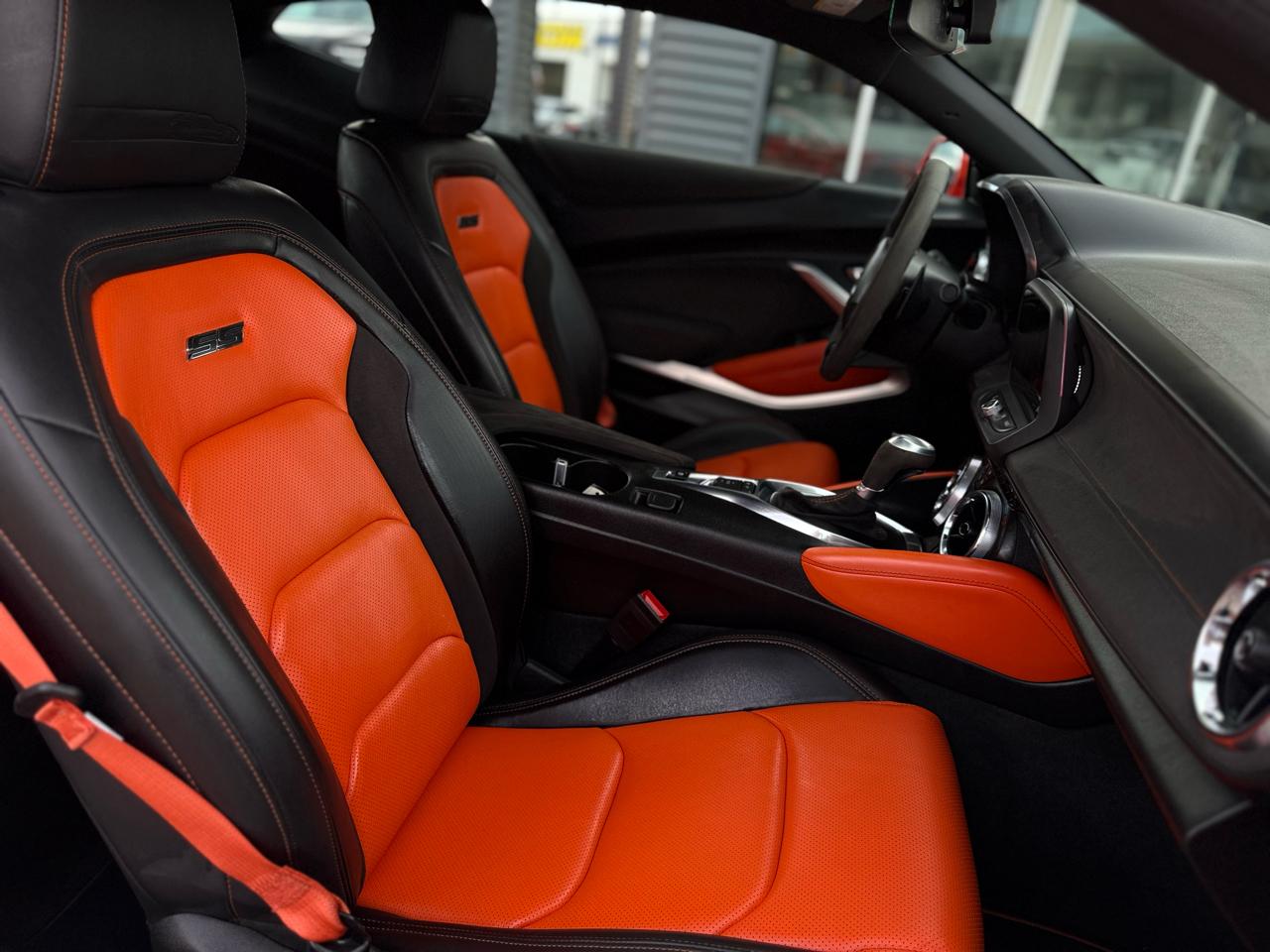 Chevrolet Camaro 2dr Cpe 2SS 2018