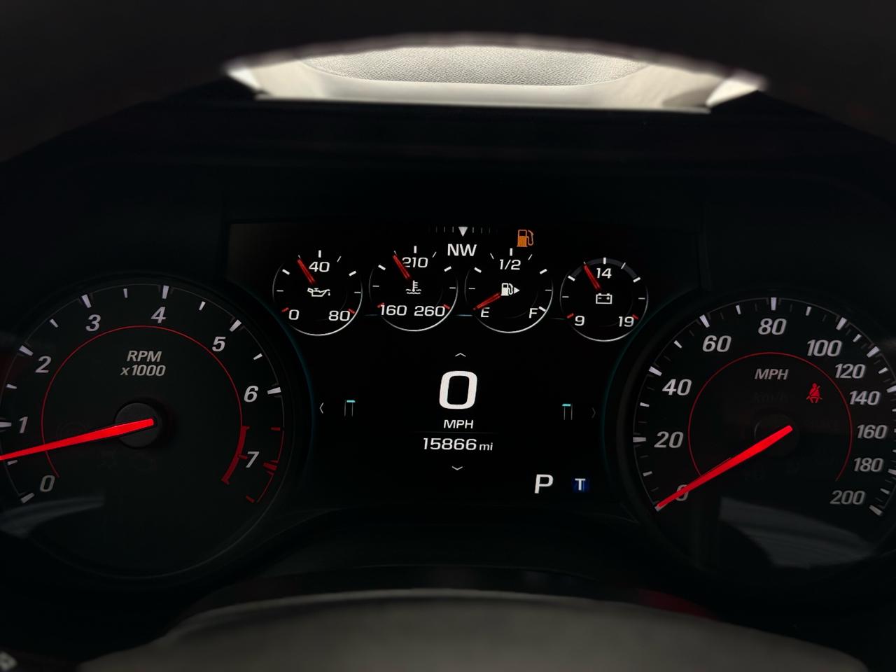 Chevrolet Camaro 2dr Cpe 2SS 2018