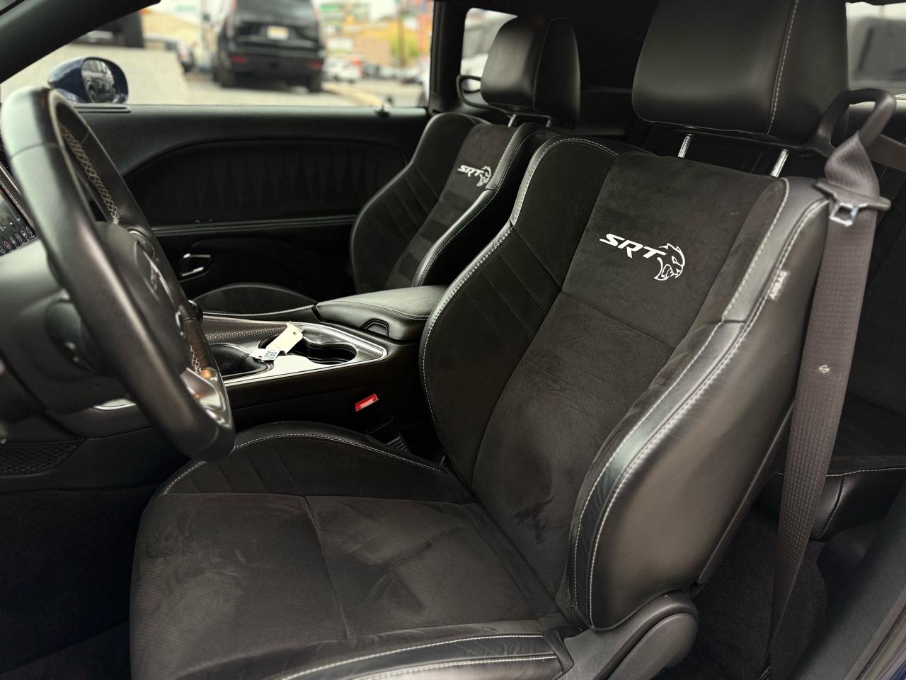 Dodge Challenger SRT Hellcat Coupe 2017