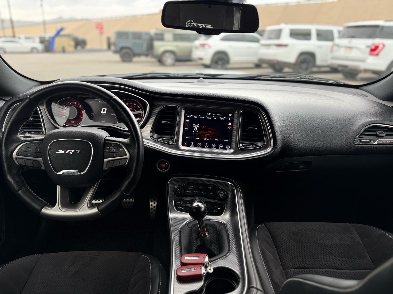 Dodge Challenger SRT Hellcat Coupe 2017