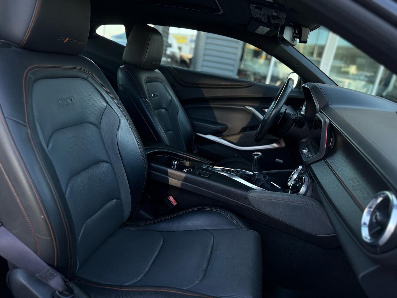 Chevrolet Camaro 2dr Cpe 2SS 2017