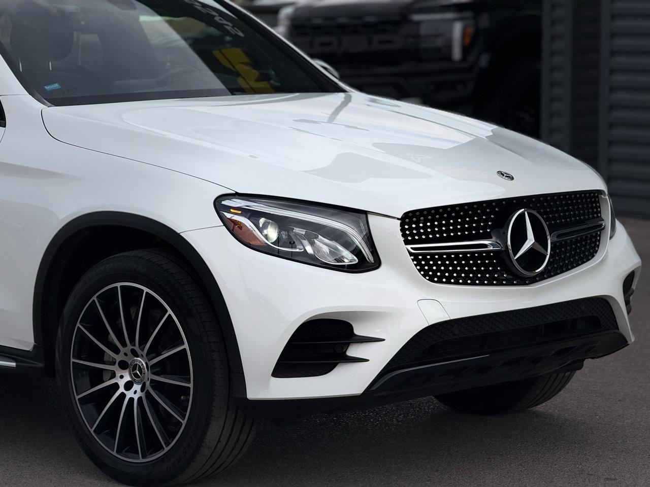 Mercedes-Benz GLC GLC 300 4MATIC Coupe 2019