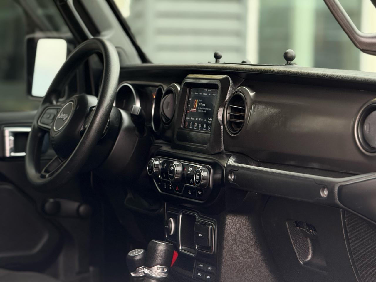 Jeep Gladiator Willys Sport 4x4 2022