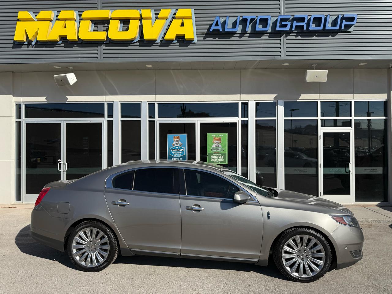Lincoln MKS 4dr Sdn 3.7L FWD 2016