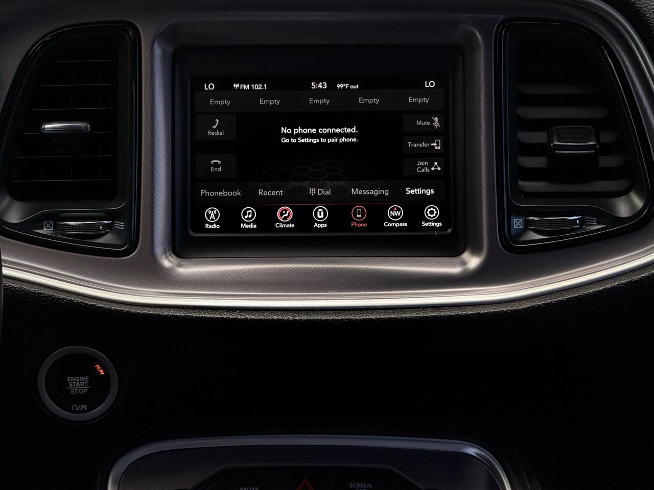 Dodge Challenger SXT RWD 2019