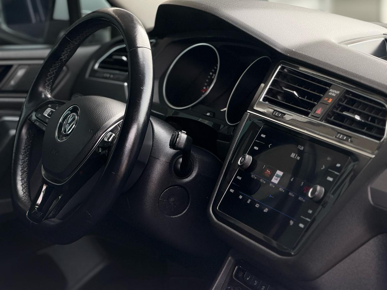 Volkswagen Tiguan 2.0T SE FWD 2019