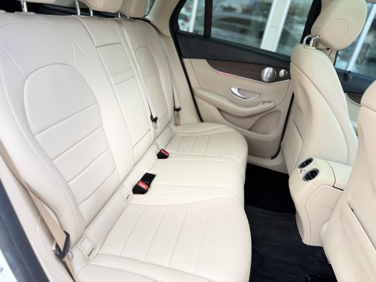 Mercedes-Benz GLC GLC 300 SUV 2020