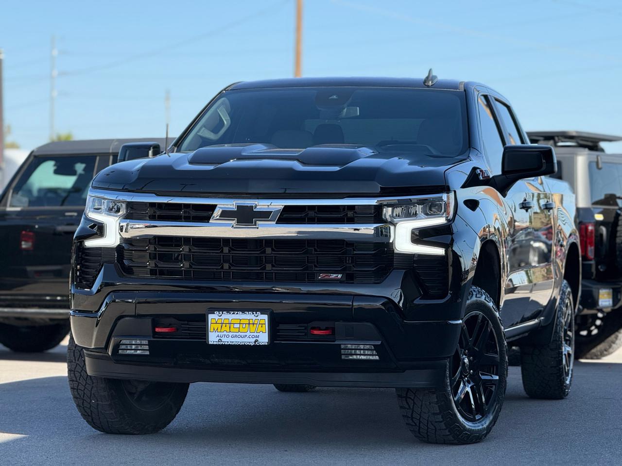 Chevrolet Silverado 1500 4WD Crew Cab 147" LT Trail Boss 2023
