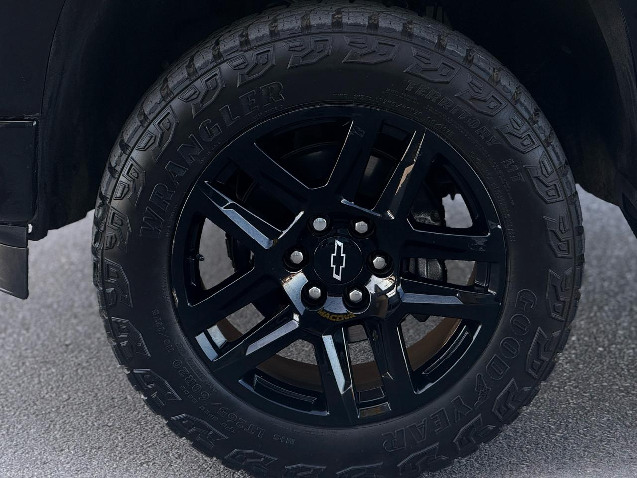 Chevrolet Silverado 1500 4WD Crew Cab 147" LT Trail Boss 2023