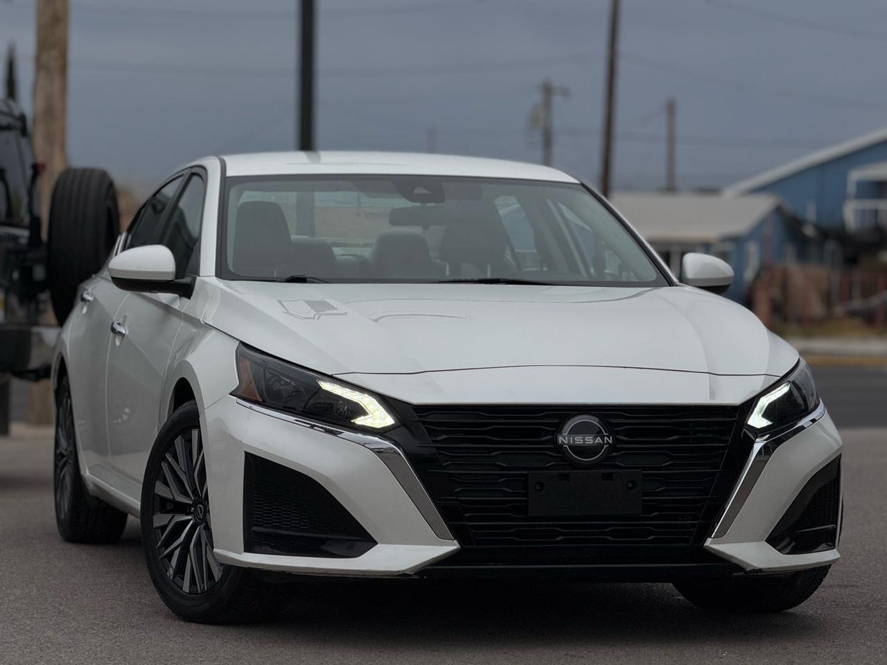 Nissan Altima 2.5 SV Sedan 2023