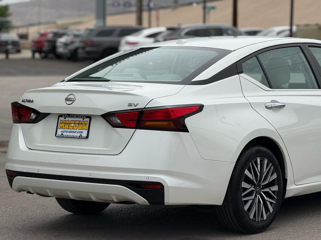 Nissan Altima 2.5 SV Sedan 2023
