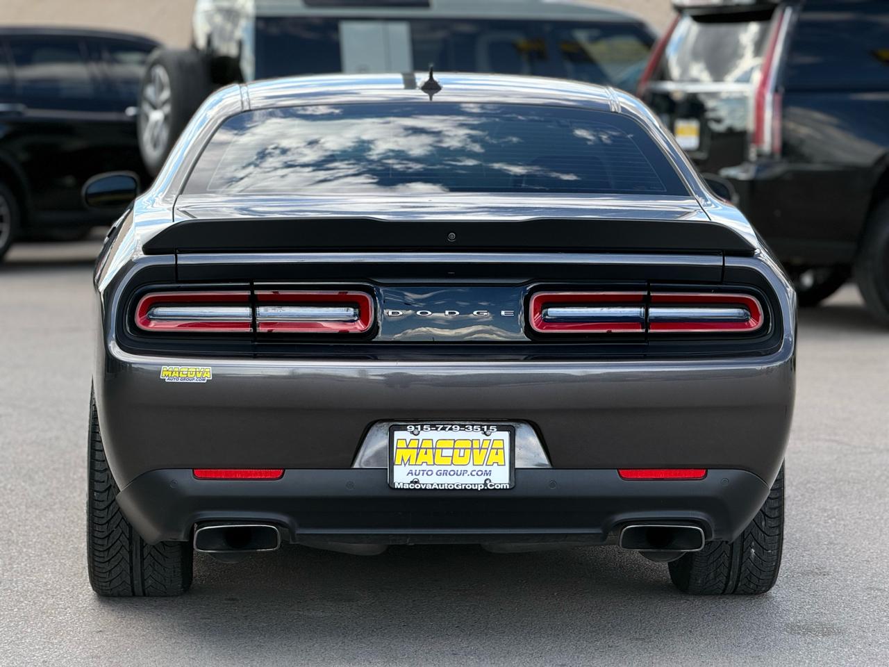 Dodge Challenger R/T Scat Pack RWD 2023