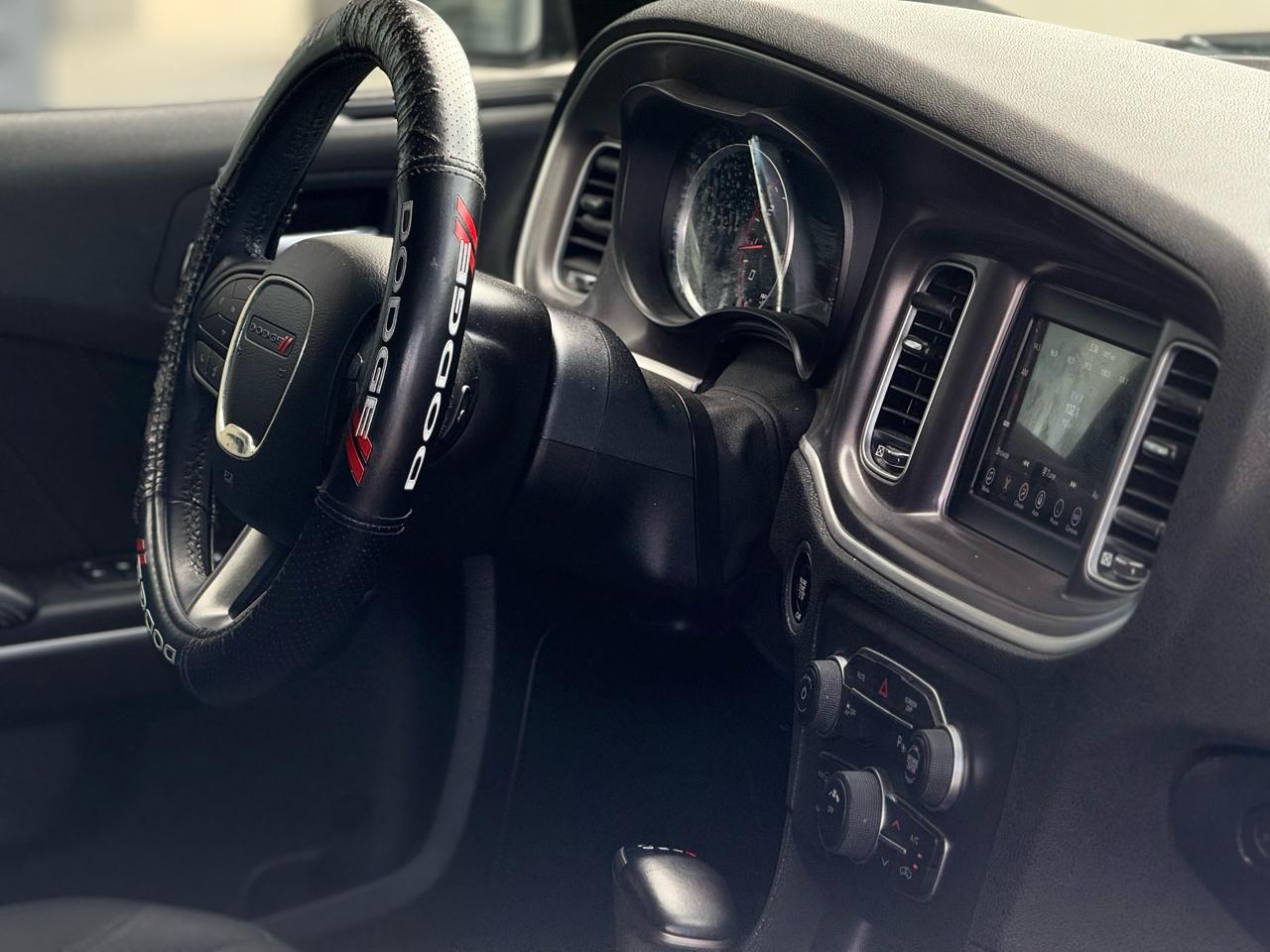 Dodge Charger SXT RWD 2021