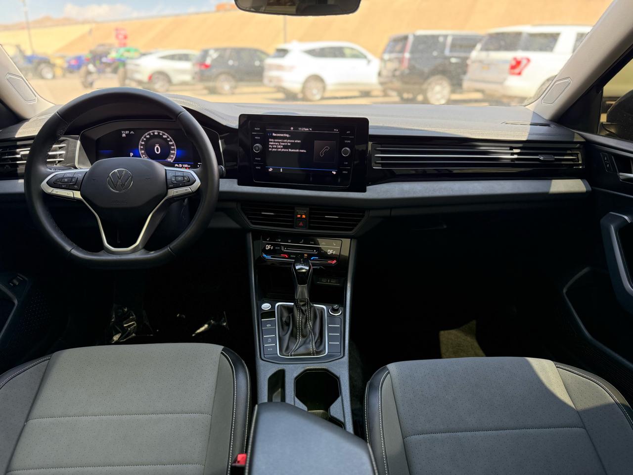 Volkswagen Jetta SE Auto 2025