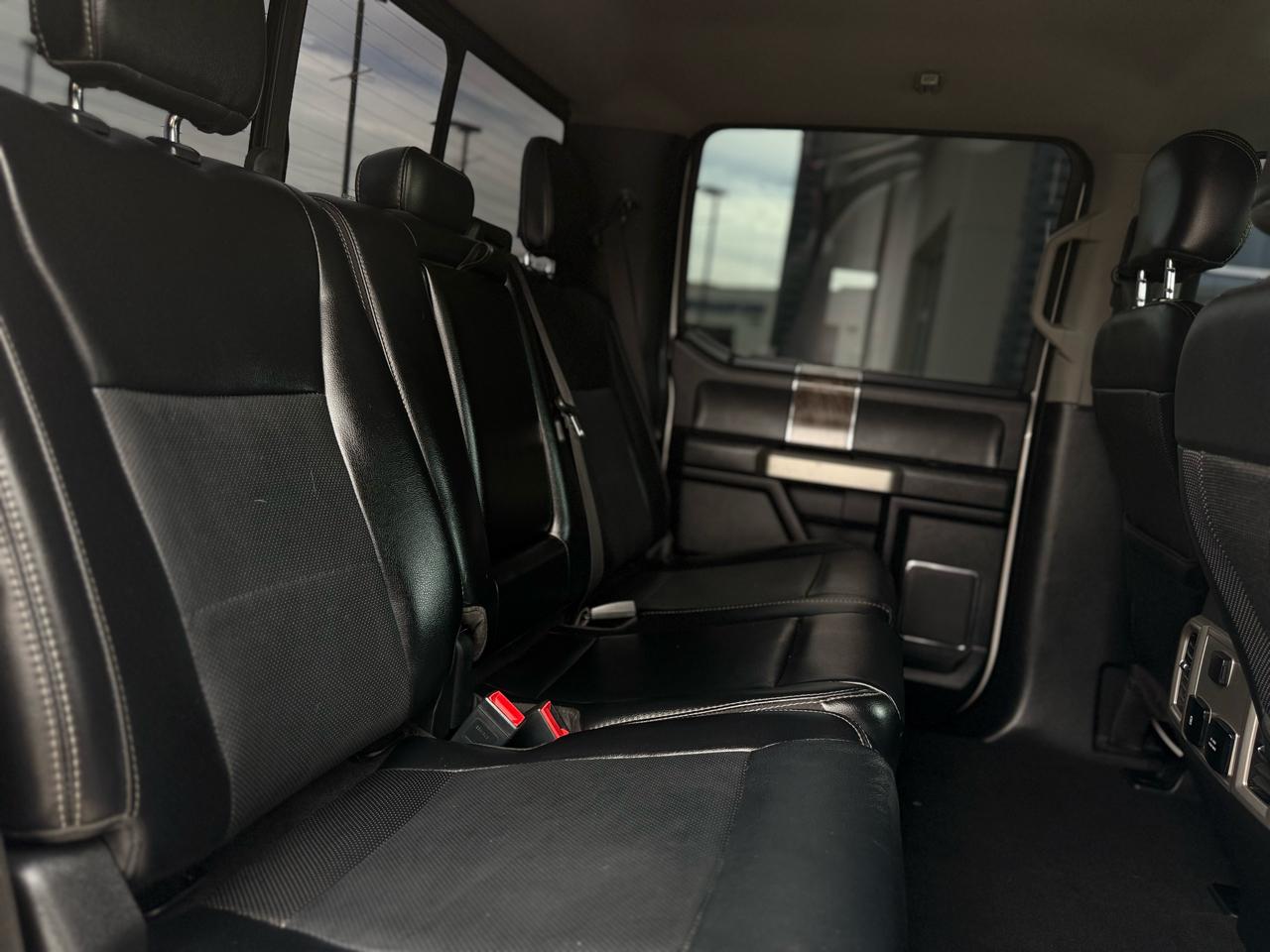 Ford Super Duty F-350 SRW Lariat 4WD Crew Cab 8' Box 2019