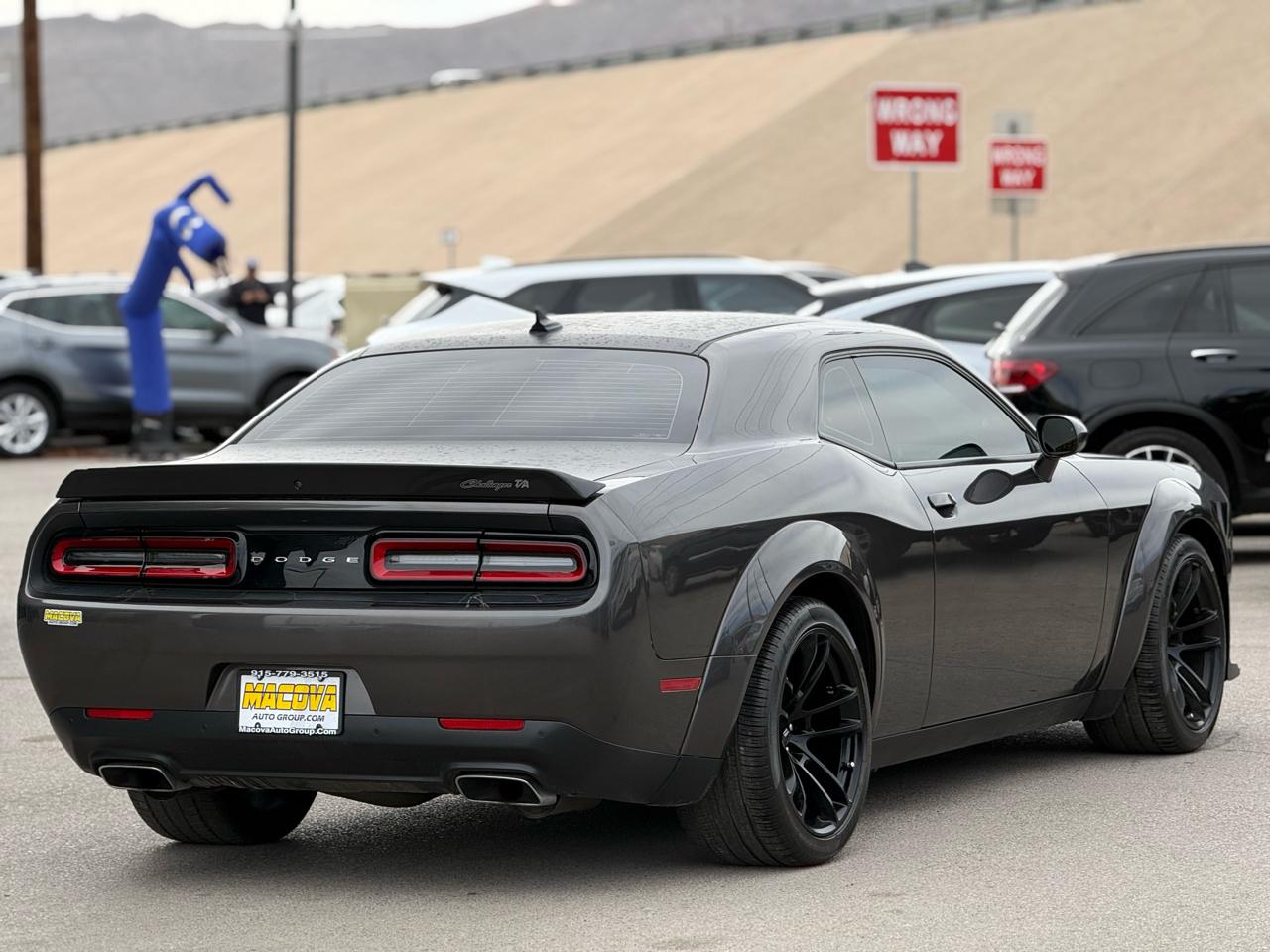 Dodge Challenger R/T Scat Pack Widebody RWD 2023