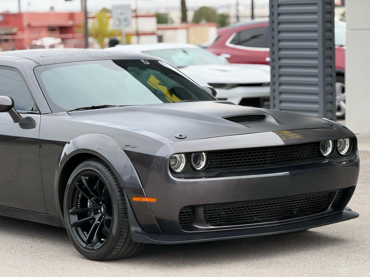 Dodge Challenger R/T Scat Pack Widebody RWD 2023