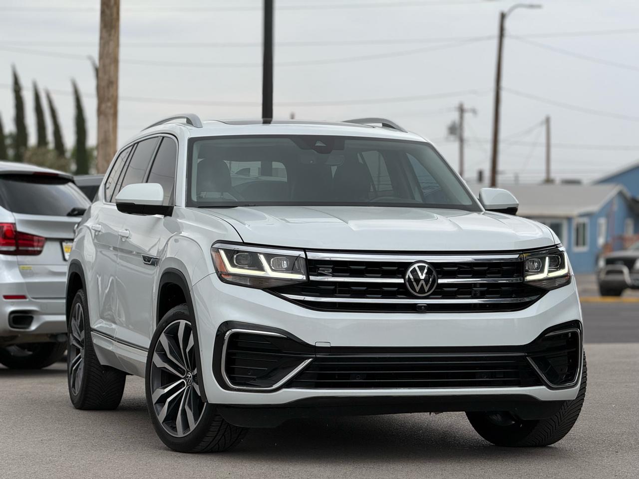 Volkswagen Atlas 2021.5 3.6L V6 SEL Premium R-Line 4MOTION 2021