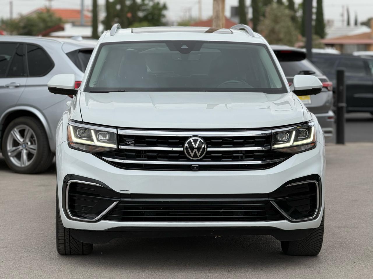 Volkswagen Atlas 2021.5 3.6L V6 SEL Premium R-Line 4MOTION 2021